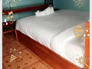 MR Mo Guest House