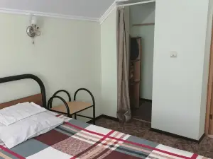 Нэста