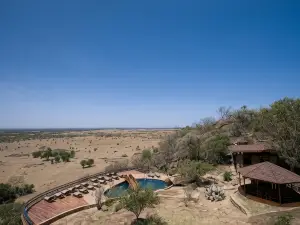 Lobo Wildlife Lodge