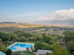 Kfar Giladi Hotel