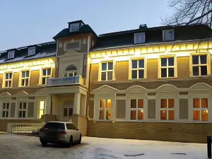 Pałac Dąbrowa