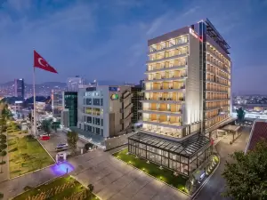 Hilton Garden Inn Izmir Bayrakli