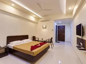 Hotel Galaxy Inn-Best Business Hotel in Kolhapur