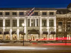 Post-Plaza Hotel & Grand Café