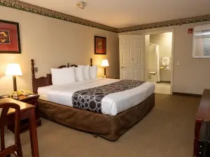 ฮิลท็อป อินน์ แอนด์ สวีทส์ ใกล้กับ ฟอกซ์วูดส์ คาสิโน