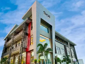 Soi Suites