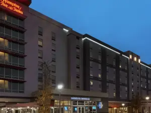 Hampton Inn & Suites Atlanta Buckhead Place