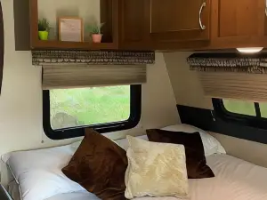 Camper House Col