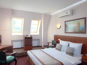 NeChaev Hotel