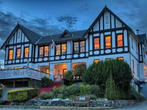 The Old Courthouse Inn