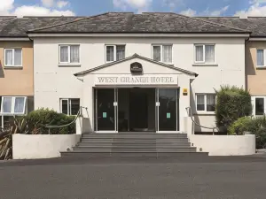 Mercure Newbury West Grange Hotel