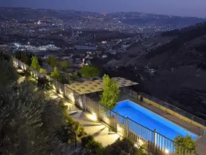 Sindyan Resort