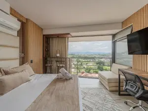 Epic Suites x Ahead