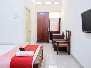RedDoorz Syariah Near Gatot Subroto Lampung 4