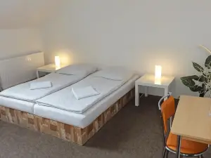 Penzion U Hradeb