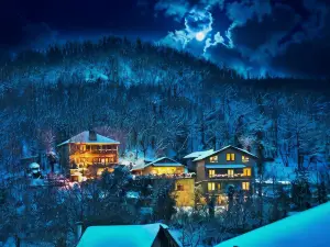 Lydia Lithos Mountain Resort