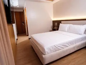 GONZALES HOTEL