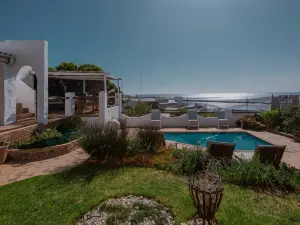 Saxon Lodge