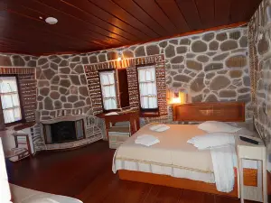 Ξενώνας Αριάδνη - Guesthouse Ariadni