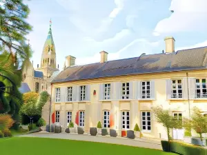 Le Tardif, Noble Guesthouse