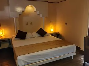 Hotel y Restaurant Puesta del Sol
