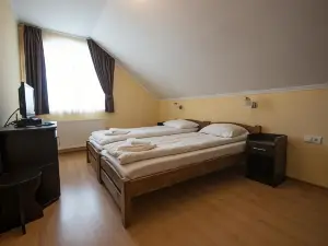 Sziklakert Fogadó