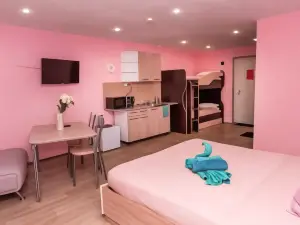 Karyala Hotel