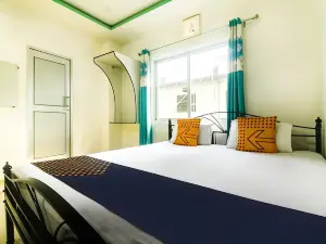 MAA Laxmi Hotel