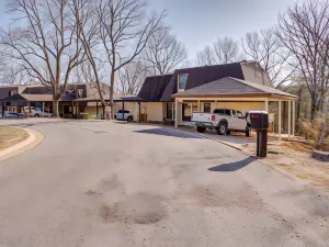 Cherokee Village Townhome w/ 3 Community Pools!