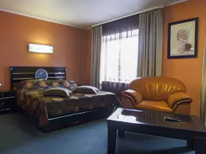 Hotel Stroitel