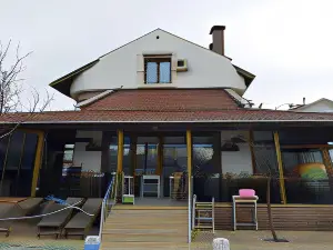 Dardanos Pension