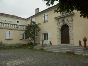 Le Clos des Cèdres b&b