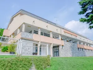 Hotel Chalet del Lago