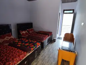Aditya Guest House and Restaurant