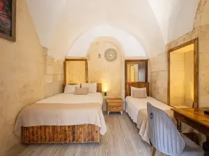 KARAGUL HOTEL