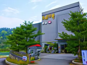 33 스파 호텔