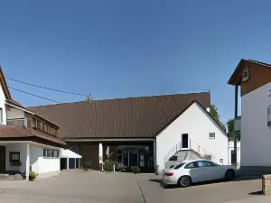 Gästehaus Und Fewo Lamm Garni