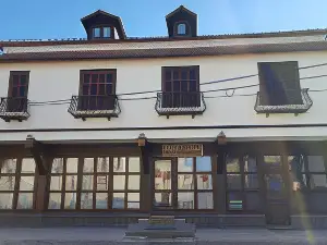 Hotel Bujtina e Bardhe