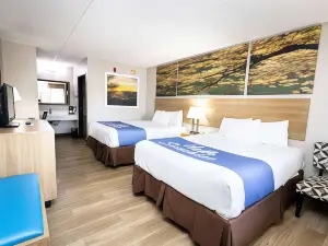 Days Inn by Wyndham Dayton Huber Heights Northeast
