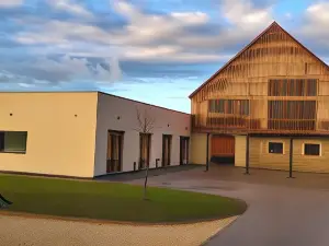 Winery and Apartments Marof