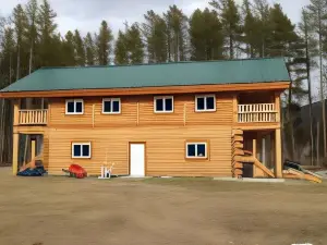 Robson Valley Chalet