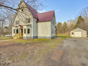 Altmar Home w/ Fire Pit < 1 Mi to Salmon River!