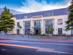 스틸로간 파크 호텔