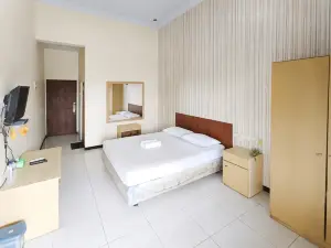 Gita Puri RedPartner Blitar