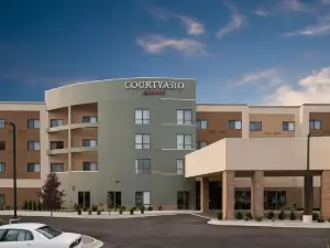 Courtyard Bay City