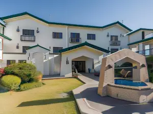 Quinta Dorada Hotel & Suites