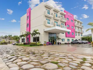 Hotel Yeah Rincón de Guayabitos