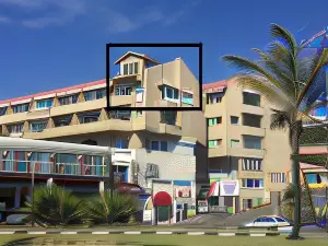 809 Umdloti Beach Resort