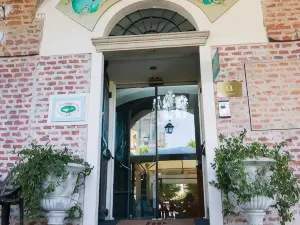 Hotel Portici