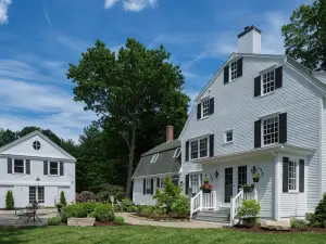 Waldo Emerson Inn